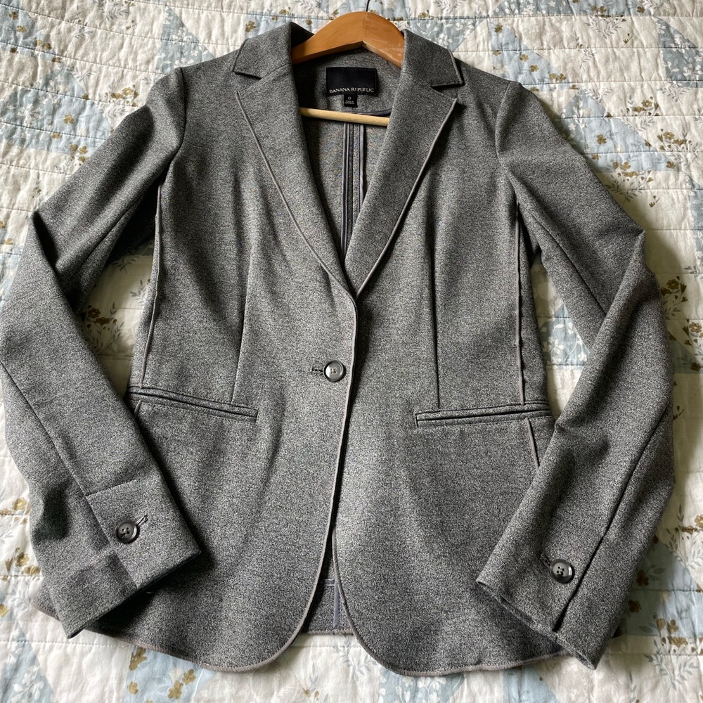 Banana Republic , Gray Blazer